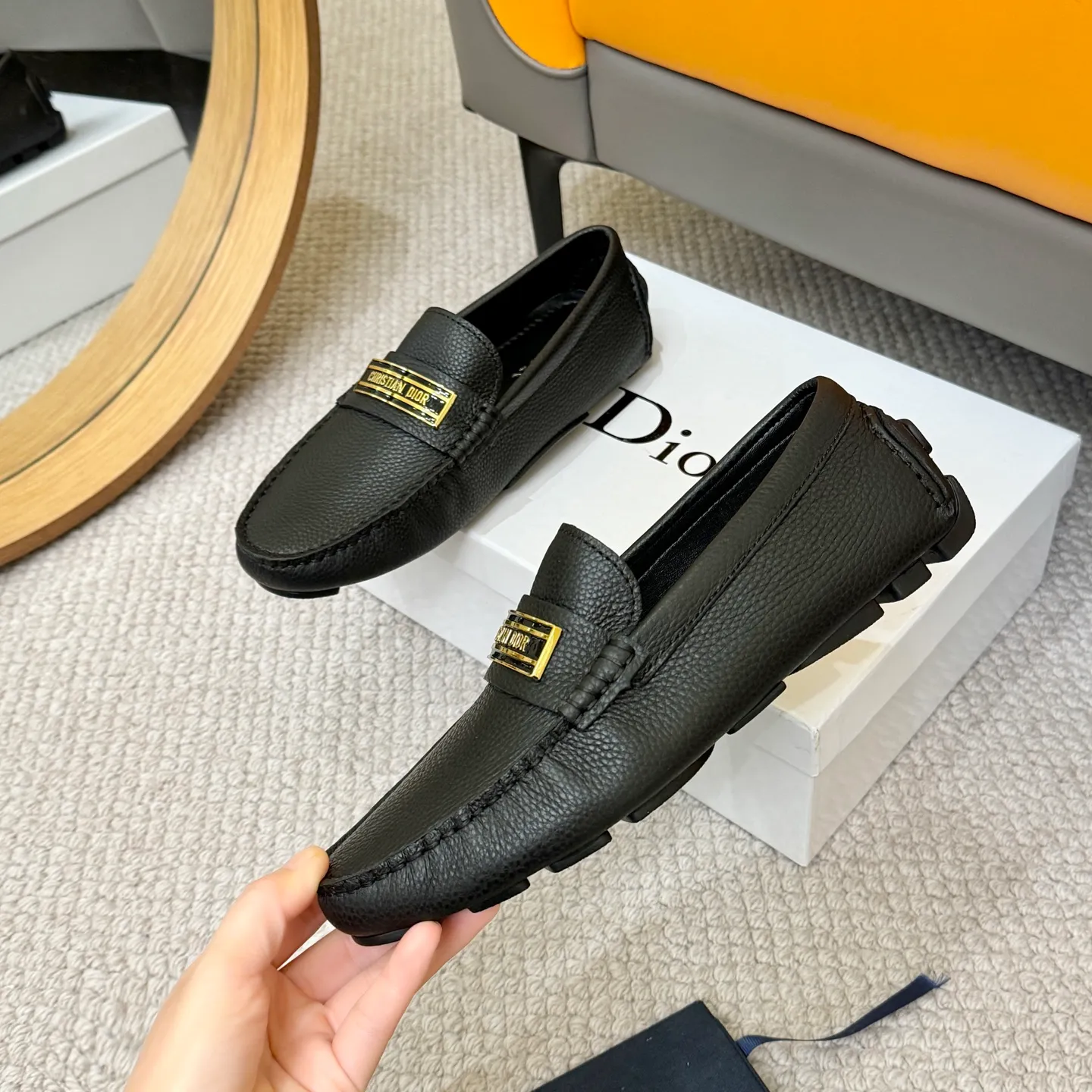 Men's clothing and shoes 💰420! (Yangli) Quality DIOR [Dior’s latest arrival] real auction hot-selling Doudou shoes 🔍DIOR) new Doudou shoes 👍Belgian designer Martin Margiela serves as Gucci shoe designer y full of charm, luxury style gentleman upper: imported cowhide, lining with spring sweat-absorbent first-layer sheepskin. Outsole Brand outsole, the last stitching on the bottom will never come off; equipped with classic Gucci exquisite hardware C D buckle💋The whole pair of shoes is fashionable and casual without losing high-end style; standard 38-46